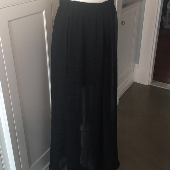 🆕Guess Maxi High Slit Chiffon Skirt Size (M) - Picture 5 of 11